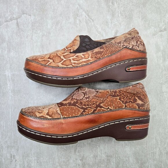 L'artiste Spring Step Clogs Brown Leather Snake Print Slip On Platform Work Shoe - Picture 6 of 12